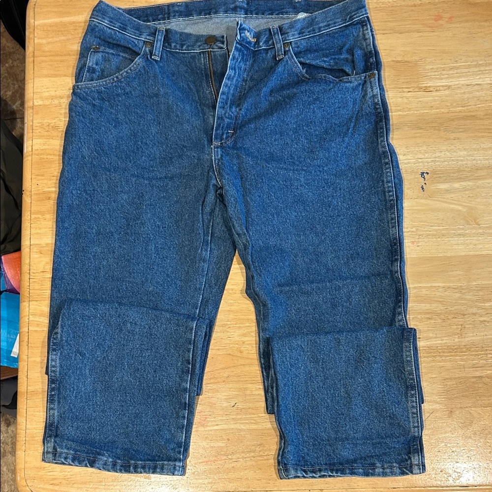 Wrangler Premium Quality Blue Jeans